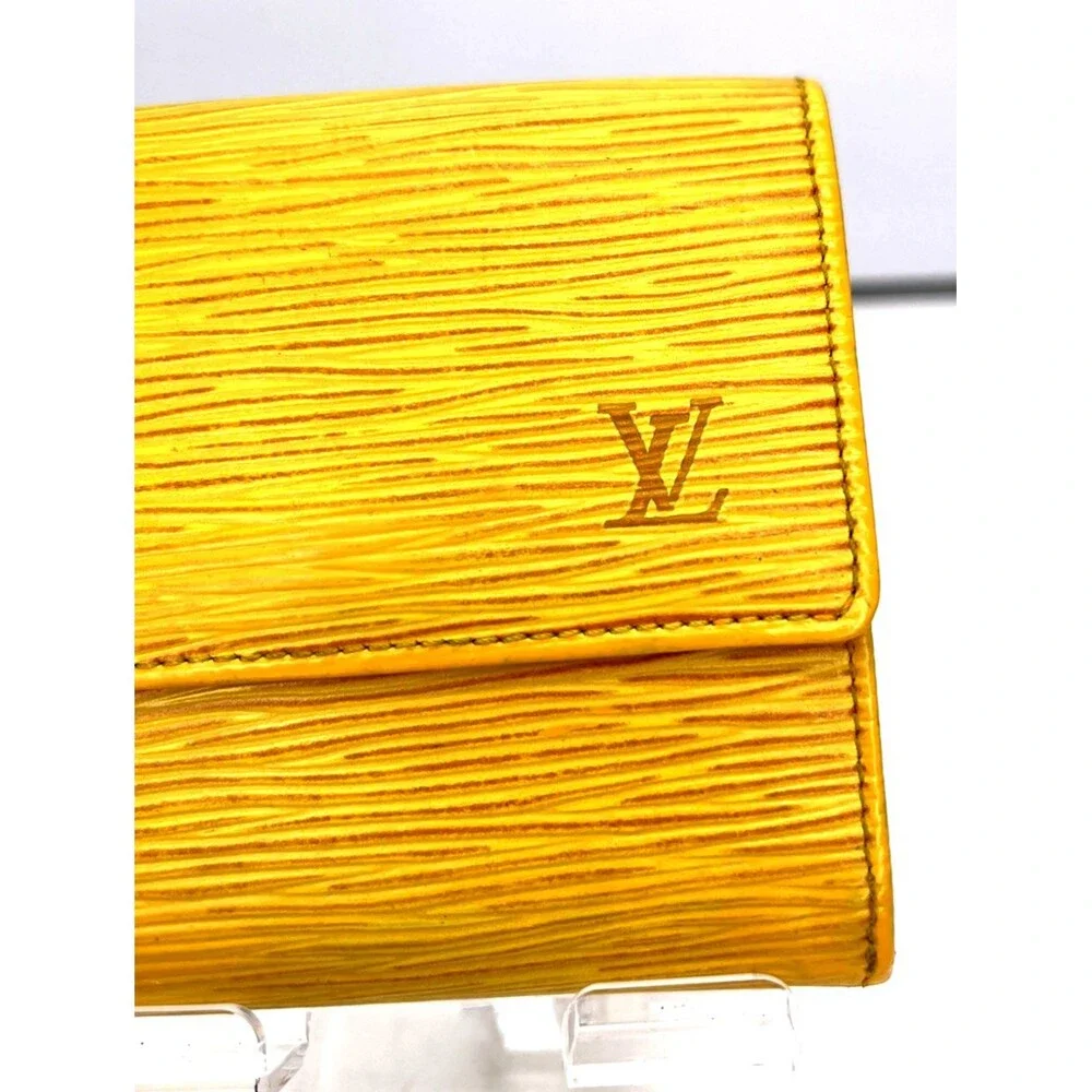 LOUIS VUITTON Portefeiulle Elise Yellow Epi Leather Credit Trifold Wallet France - Picture 2 of 13